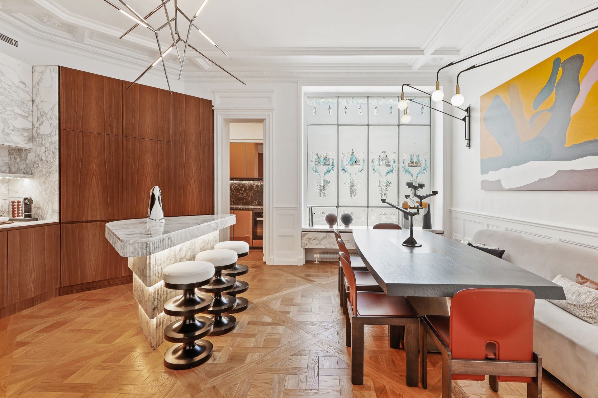 luxury apartment 5 Rooms for rent on PARIS (75008)