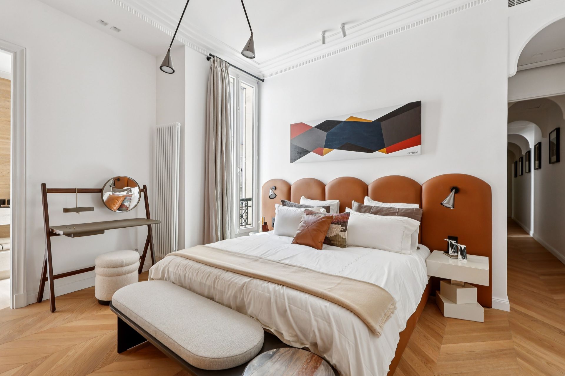 luxury apartment 5 Rooms for rent on PARIS (75008)