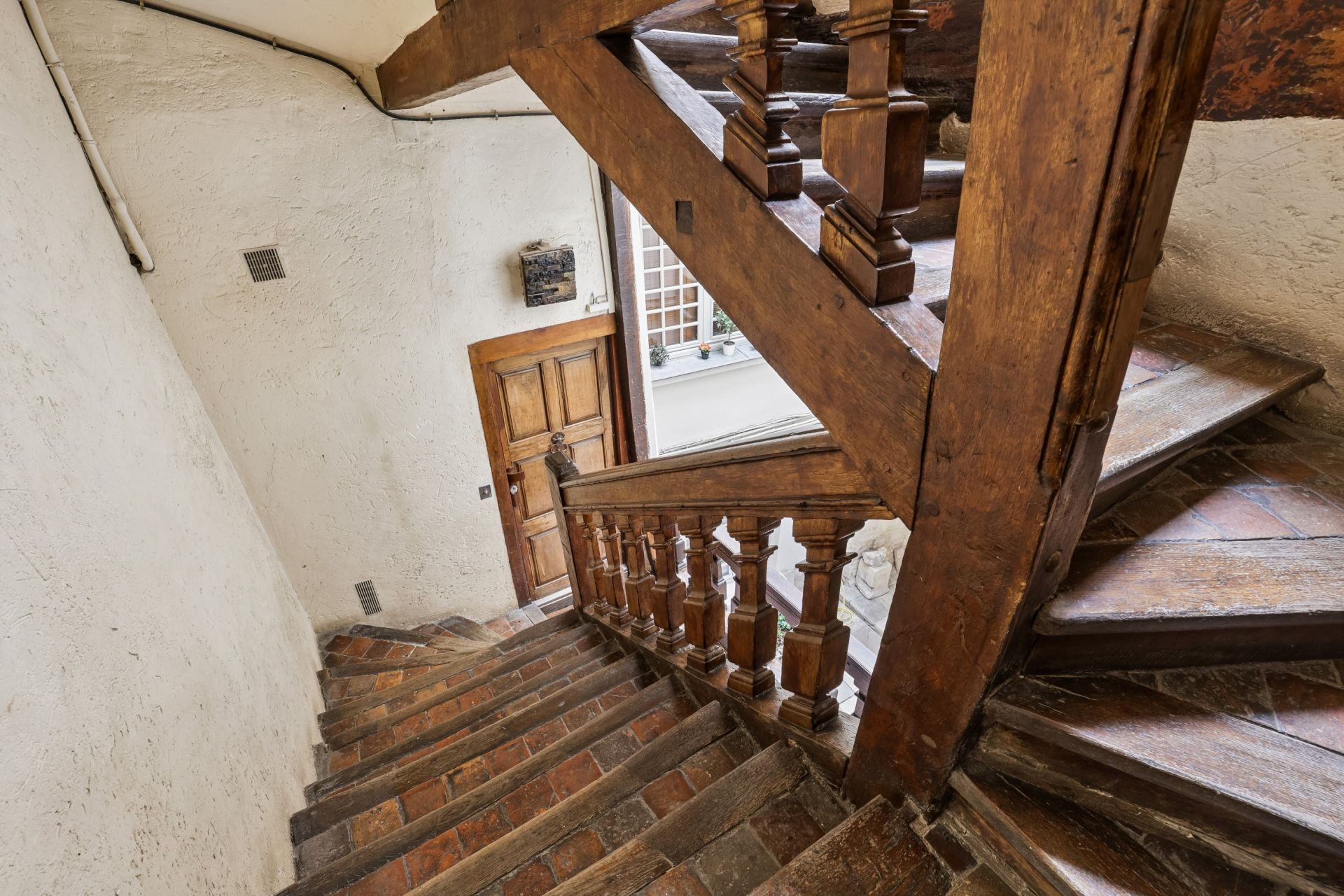 luxury apartment 2 Rooms for sale on PARIS (75005)