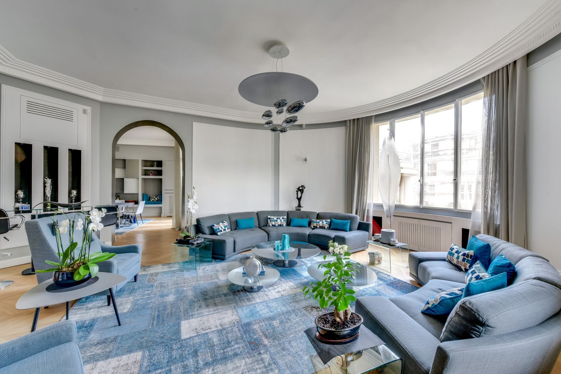 luxury apartment 6 Rooms for sale on PARIS (75016)