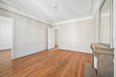 Sale Luxury apartment Neuilly-sur-Seine 4&nbsp;Rooms 88&nbsp;m²