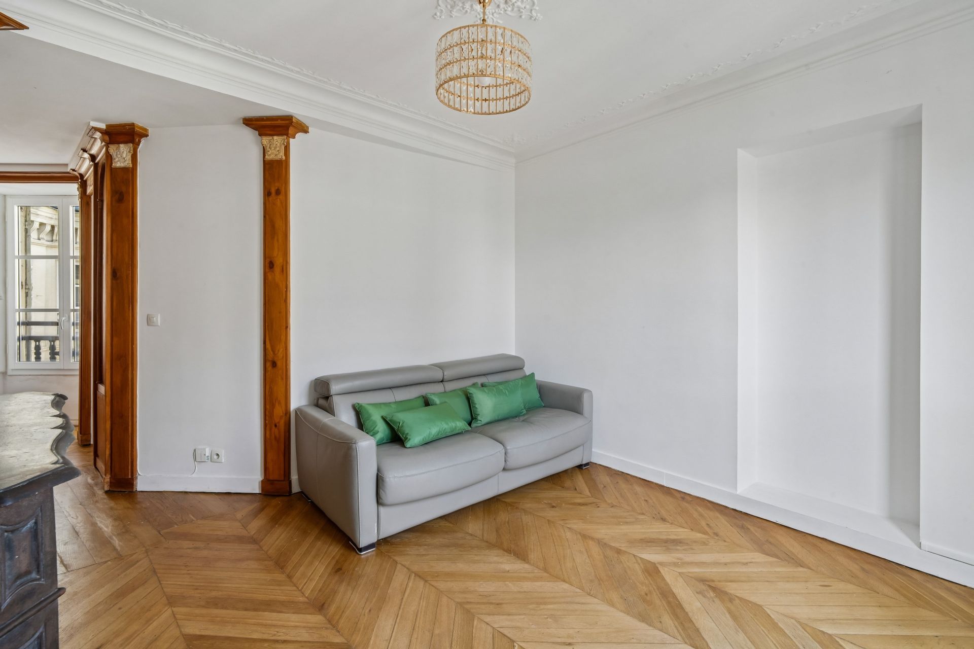 luxury apartment 3 Rooms for sale on PARIS (75008)