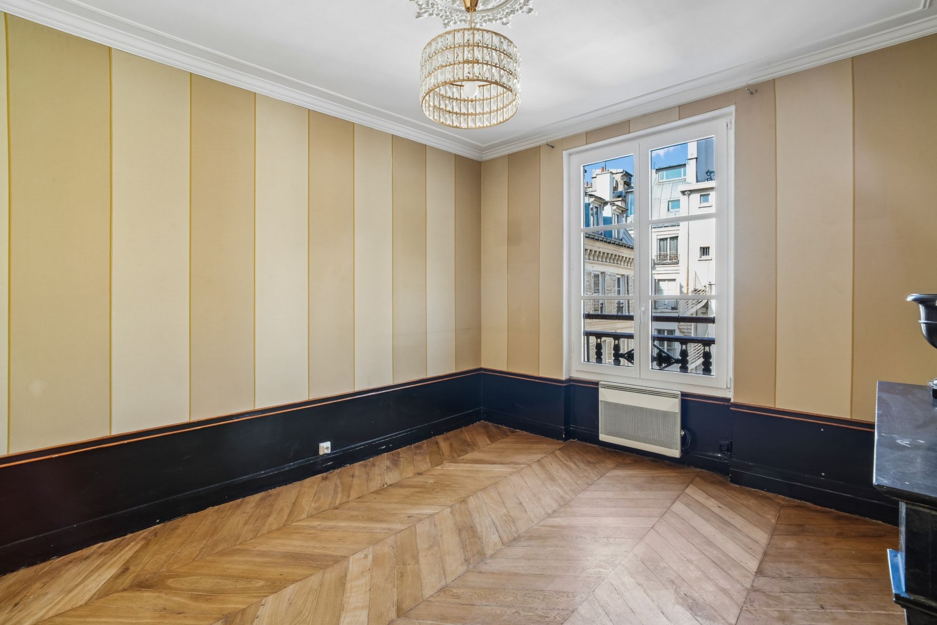 luxury apartment 3 Rooms for sale on PARIS (75008)