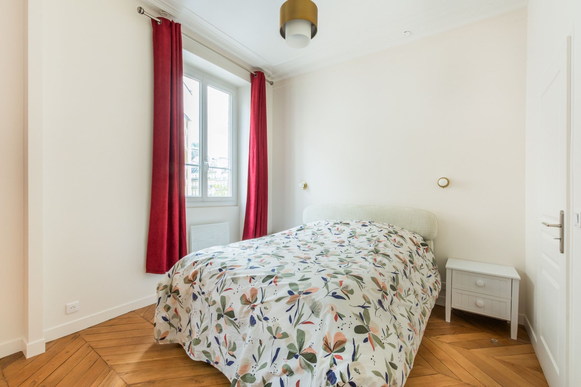 luxury apartment 3 Rooms for sale on PARIS (75002)