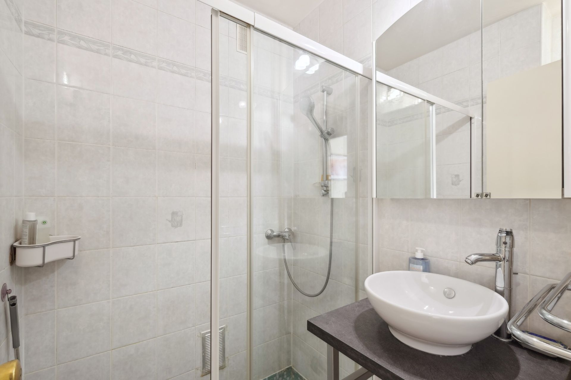 luxury apartment 4 Rooms for sale on NEUILLY SUR SEINE (92200)