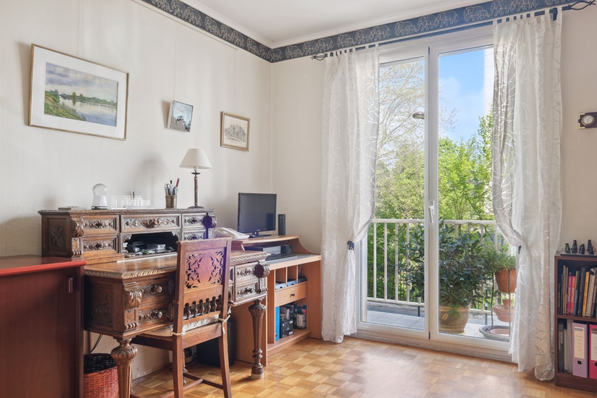 luxury apartment 4 Rooms for sale on NEUILLY SUR SEINE (92200)