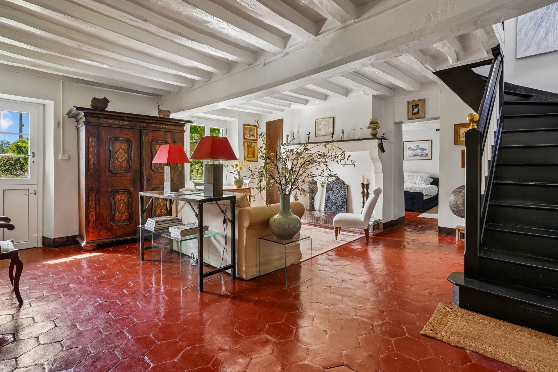 luxury house 7 Rooms for sale on POIGNY LA FORET (78125)