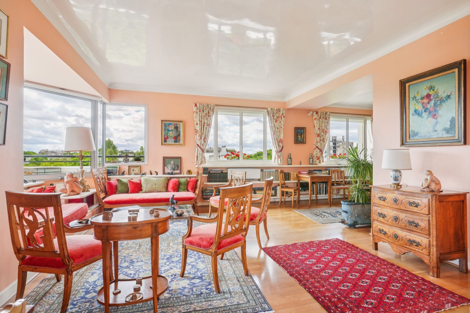 luxury apartment 6 Rooms for sale on NEUILLY SUR SEINE (92200)