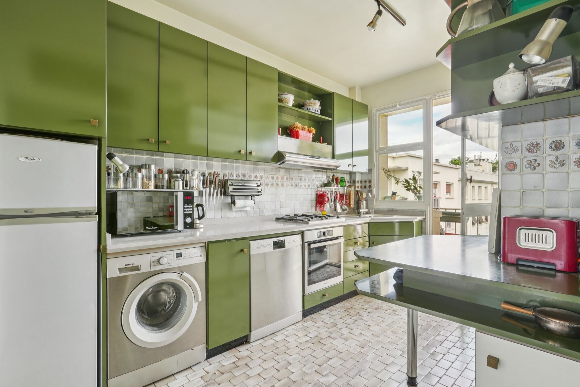 luxury apartment 6 Rooms for sale on NEUILLY SUR SEINE (92200)
