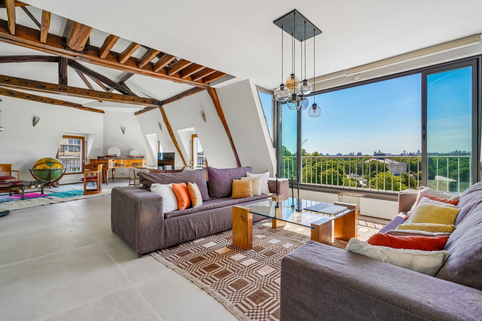 luxury apartment 3 Rooms for sale on PARIS (75008)