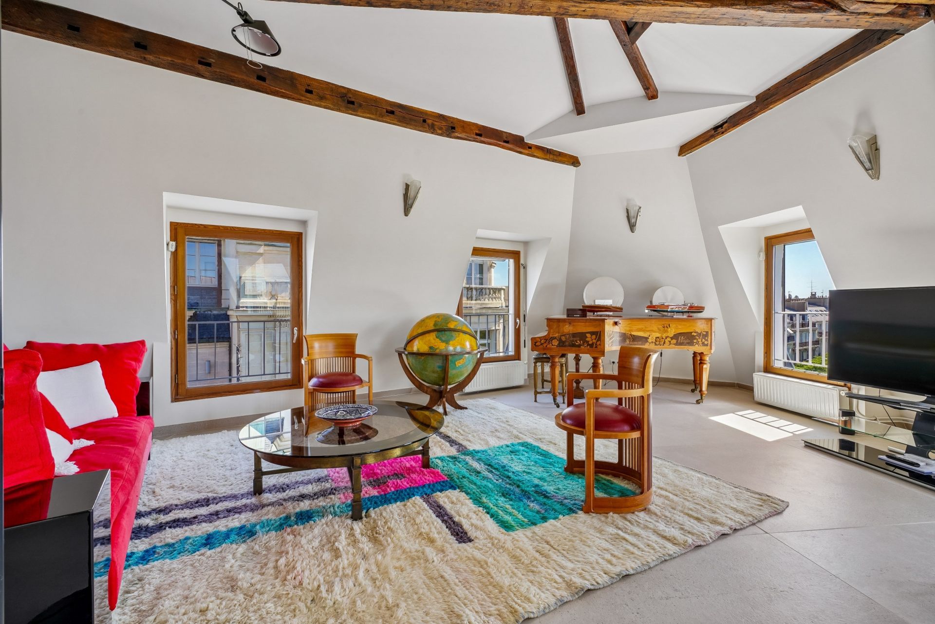 luxury apartment 3 Rooms for sale on PARIS (75008)