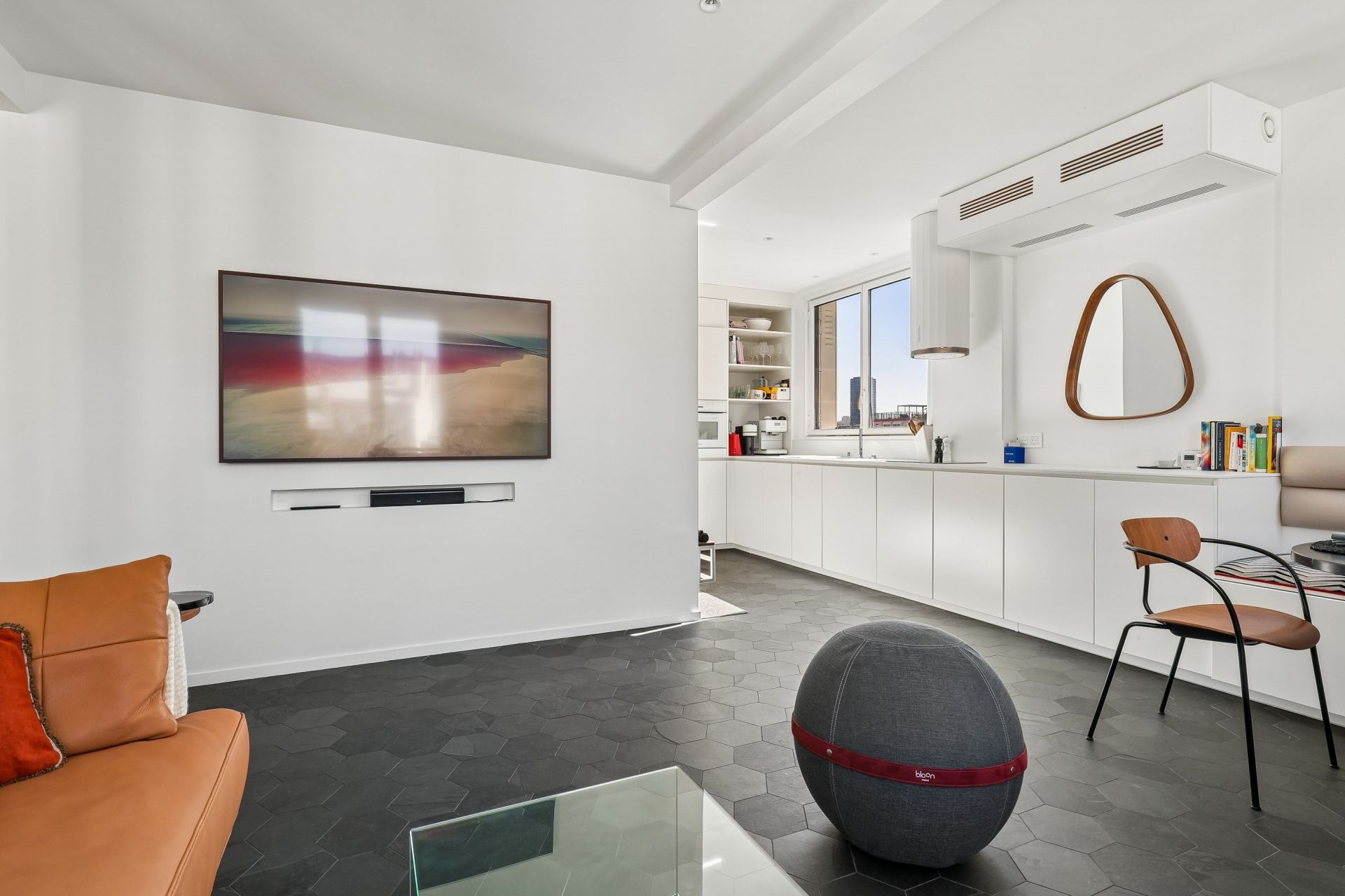 luxury apartment 2 Rooms for sale on PARIS (75004)
