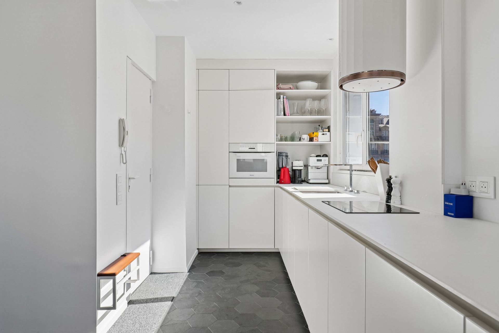 luxury apartment 2 Rooms for sale on PARIS (75004)
