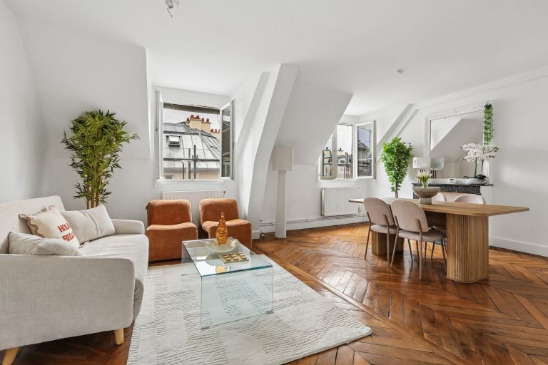 luxury apartment 3 Rooms for sale on PARIS (75003)