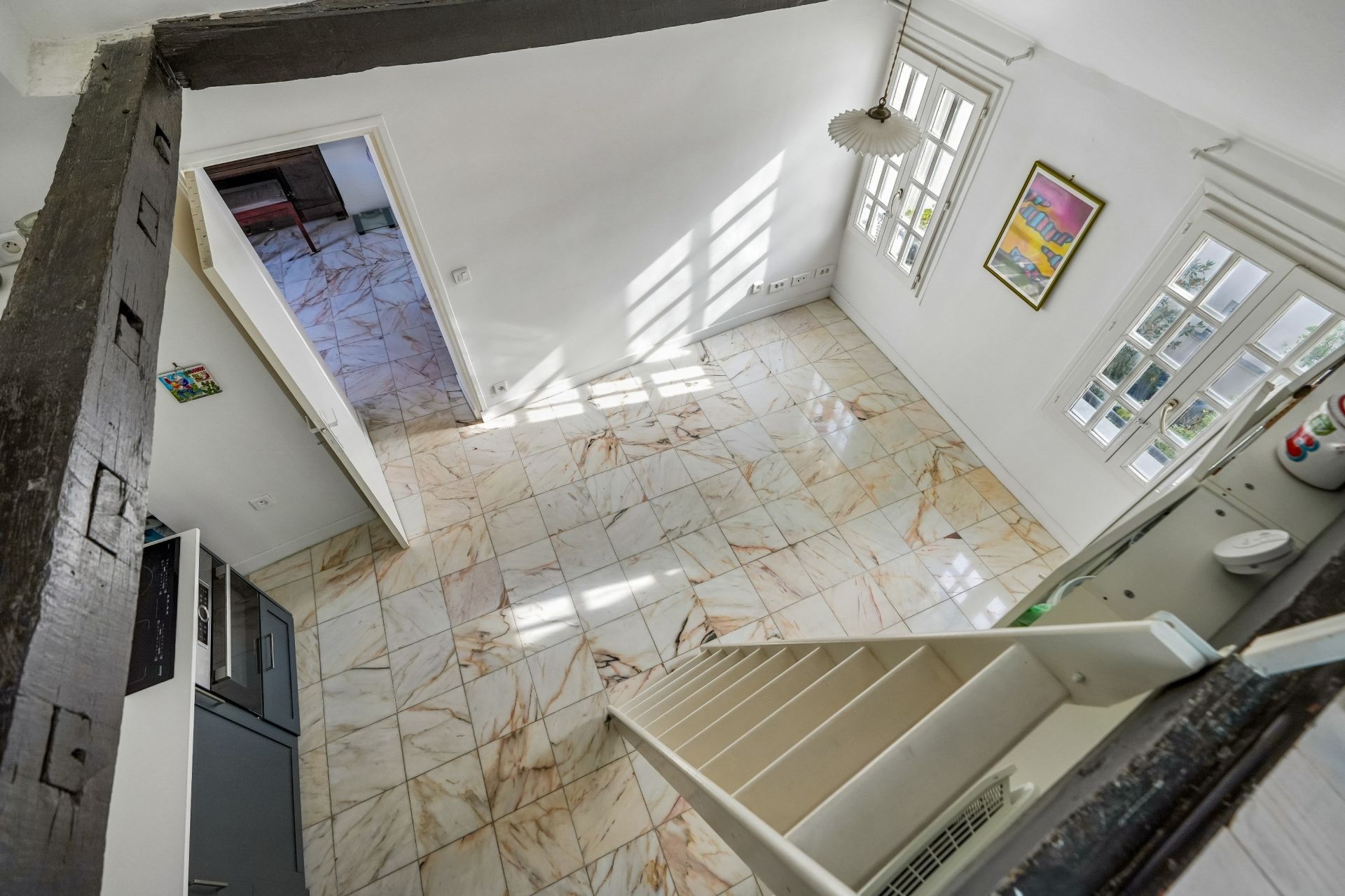 luxury apartment 4 Rooms for sale on PARIS (75004)