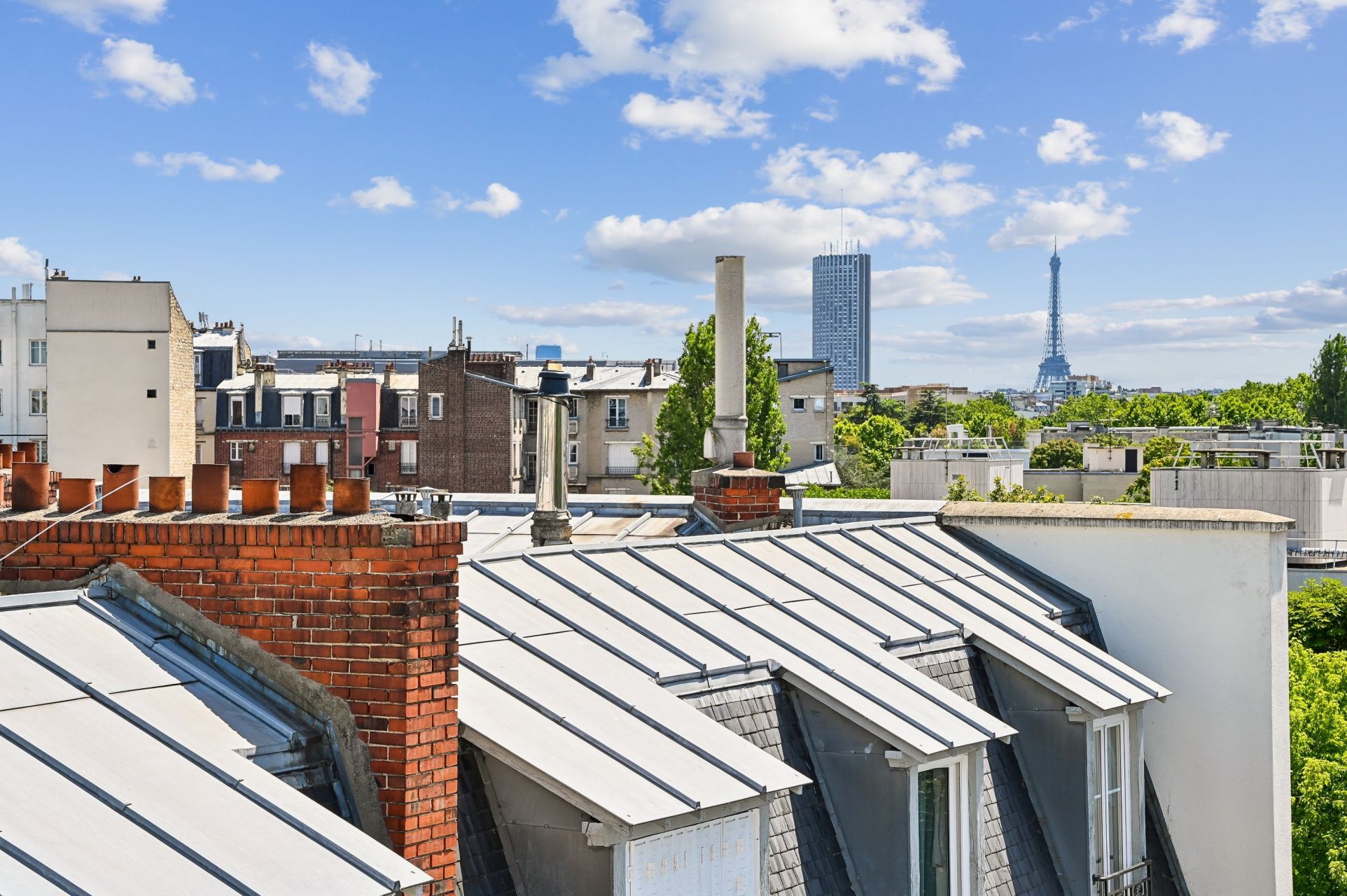 luxury apartment 6 Rooms for sale on NEUILLY SUR SEINE (92200)