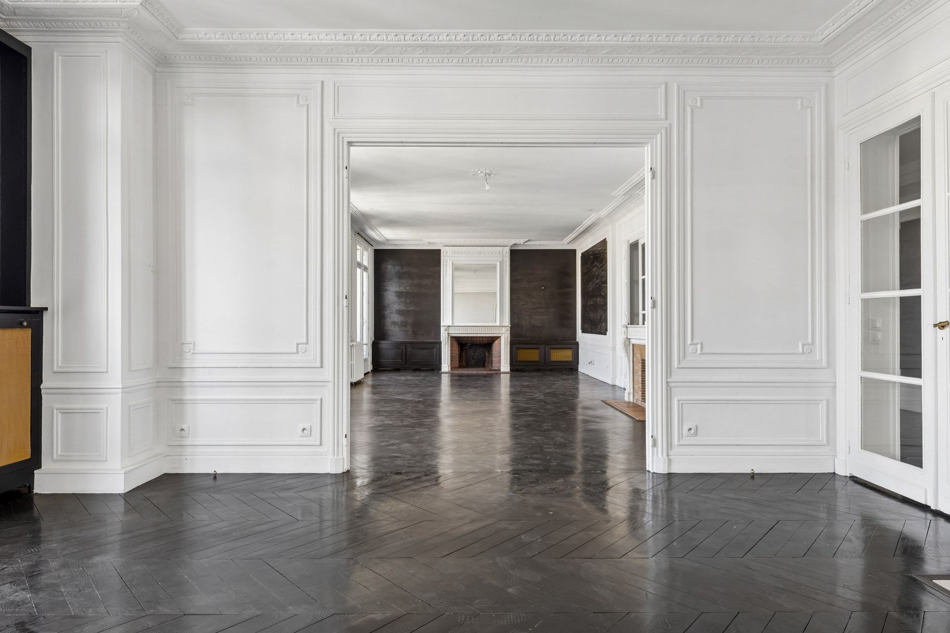luxury duplex 15 Rooms for sale on PARIS (75007)