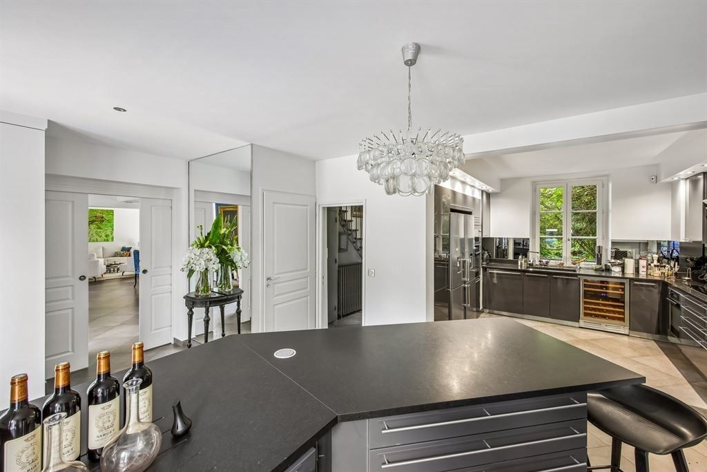 maison de luxe 11 Pièces en vente sur SEVRES (92310)