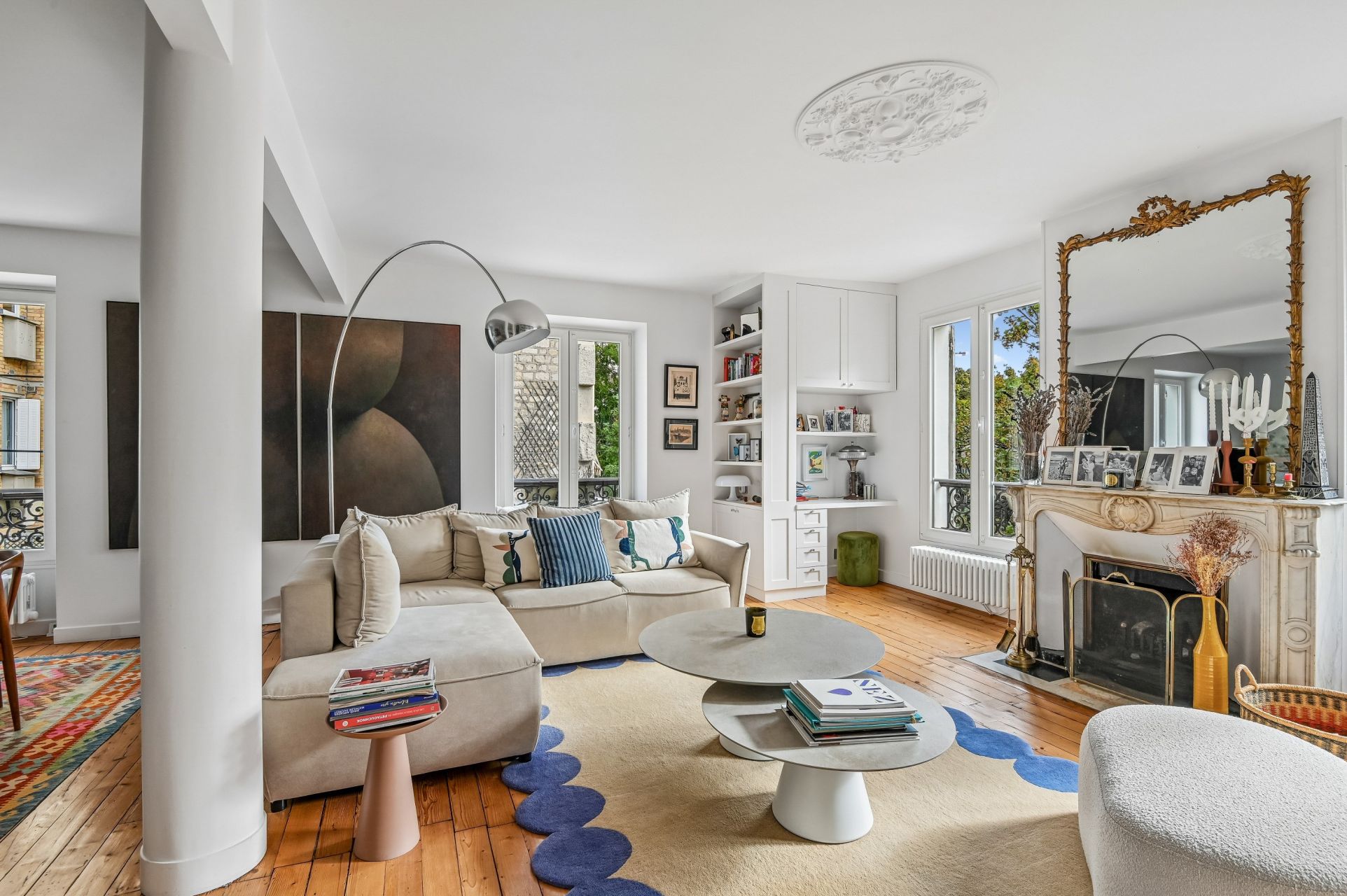 luxury apartment 4 Rooms for sale on PARIS (75016)