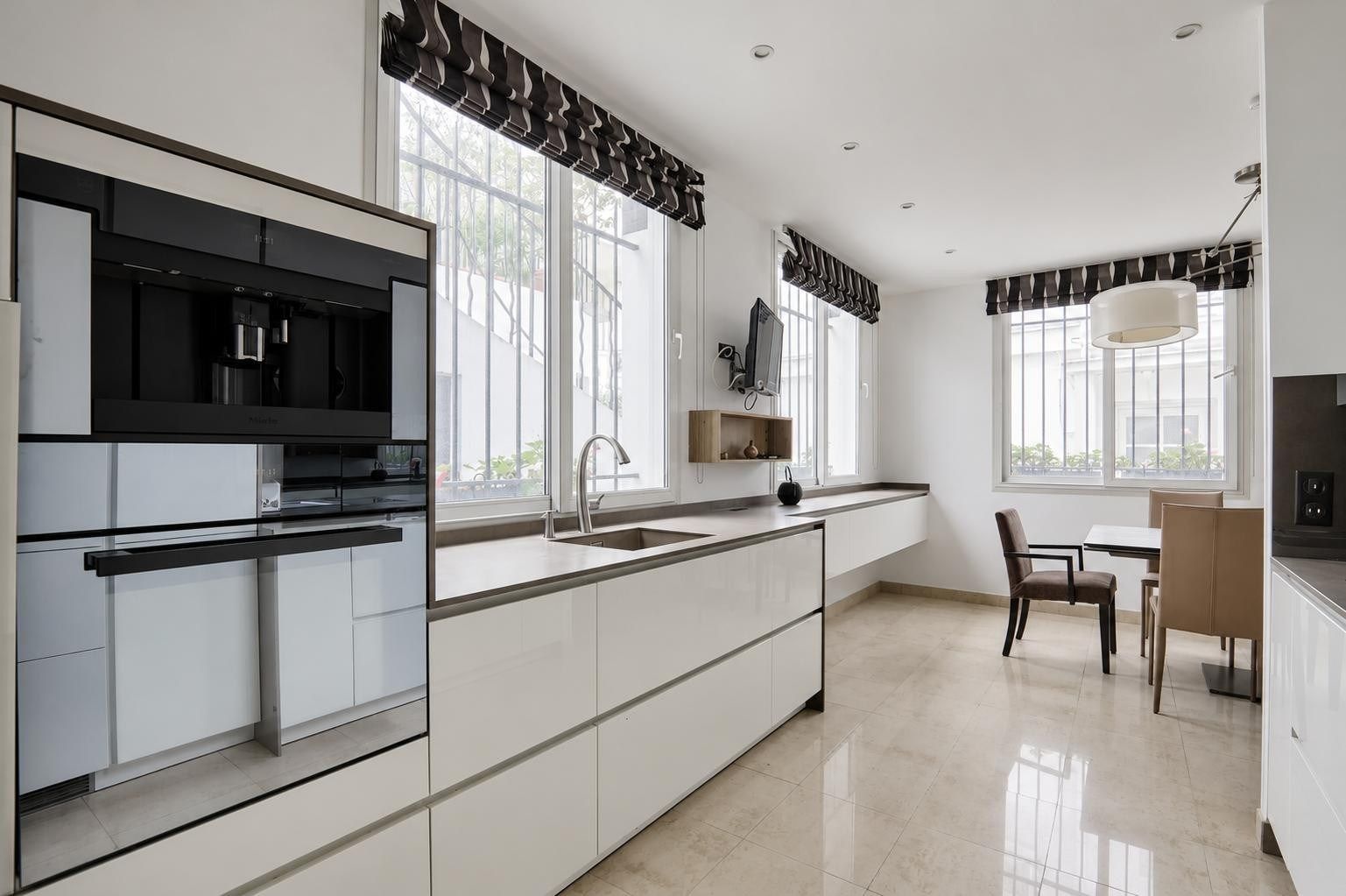 immeuble en vente sur PARIS (75015)