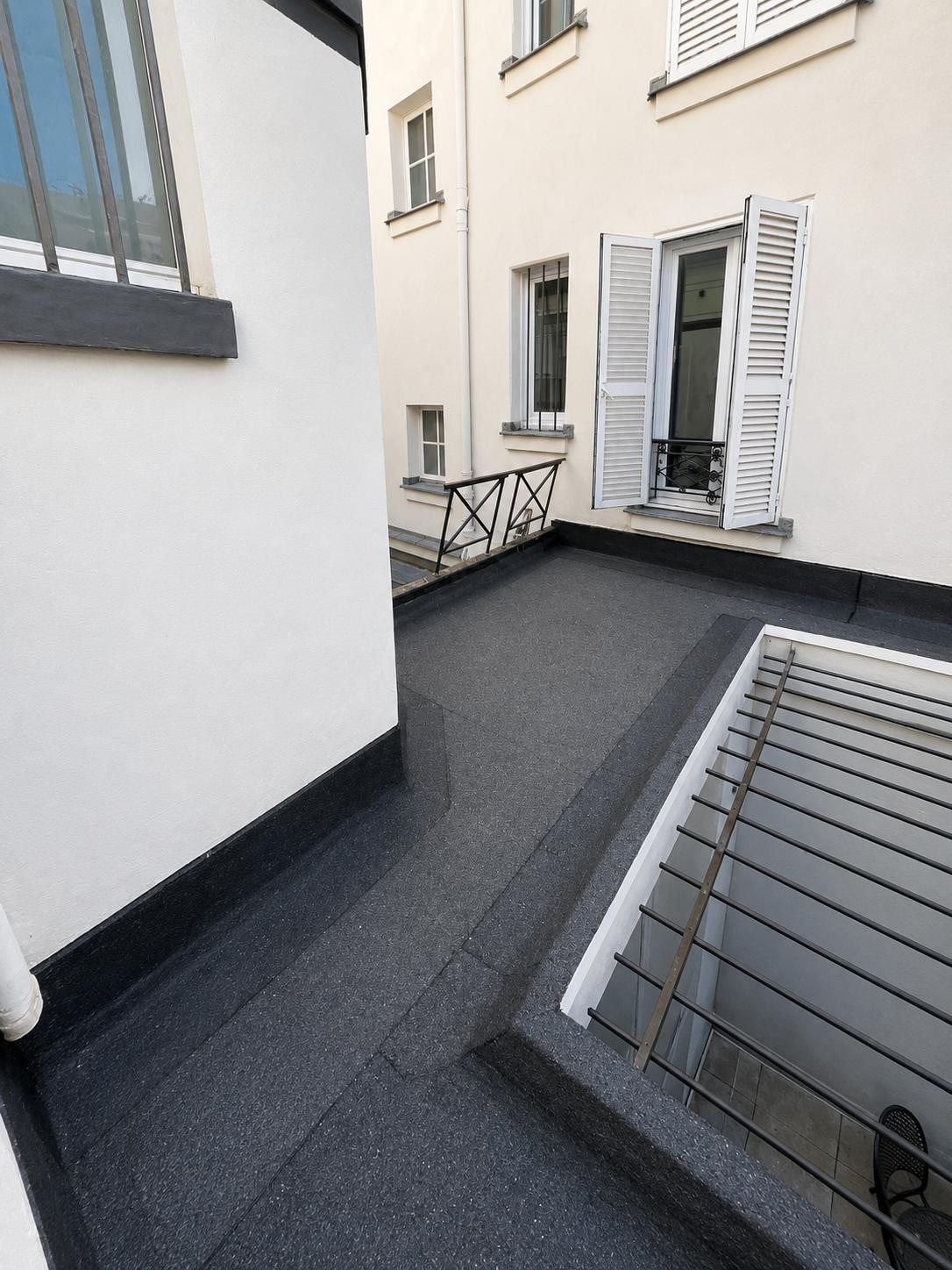 immeuble en vente sur PARIS (75015)