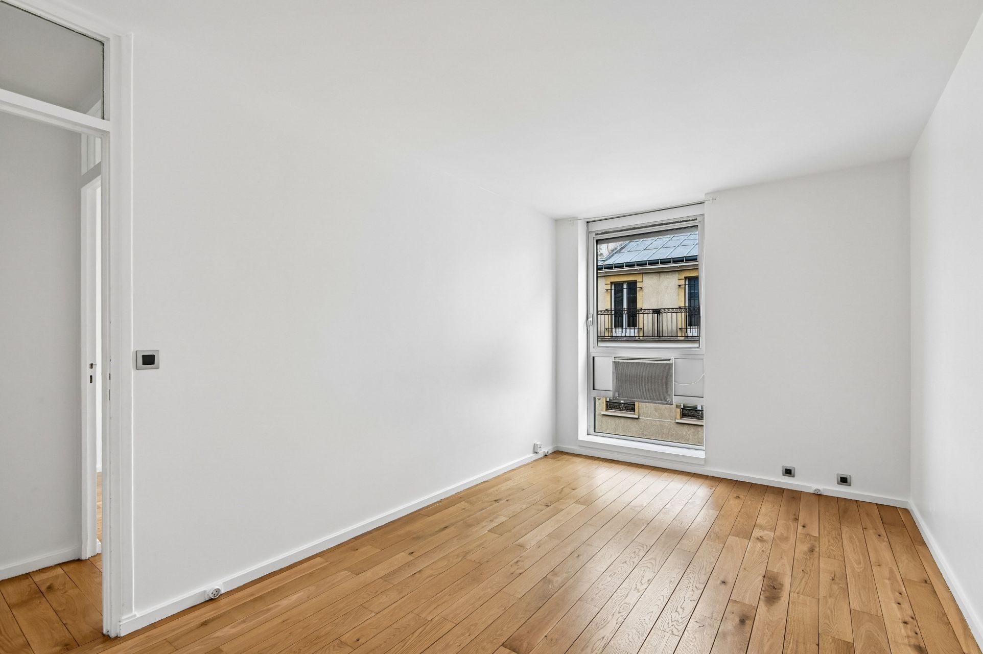 luxury apartment 3 Rooms for sale on PARIS (75016)
