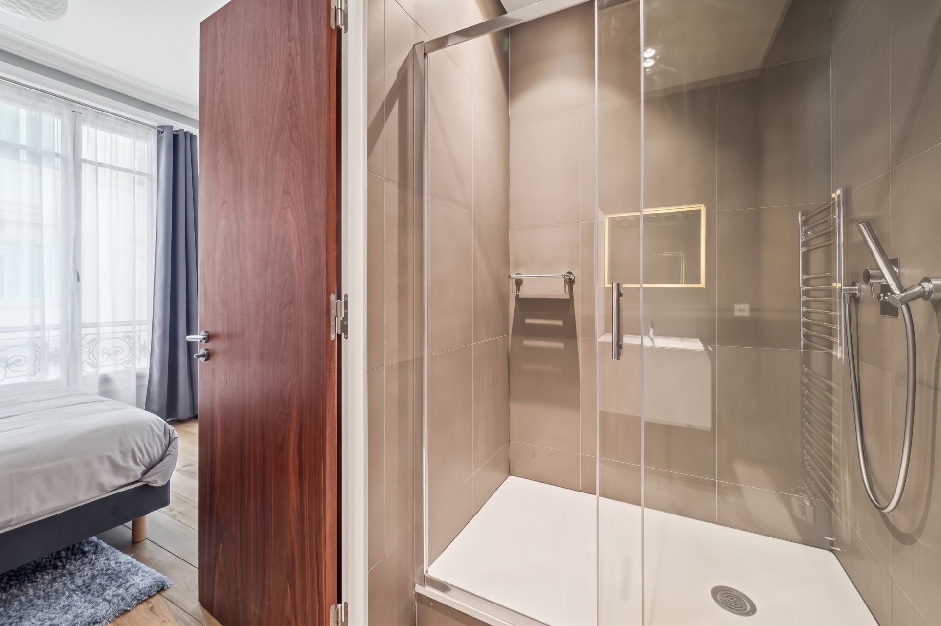 appartement de luxe 2 Pièces en vente sur PARIS (75008)