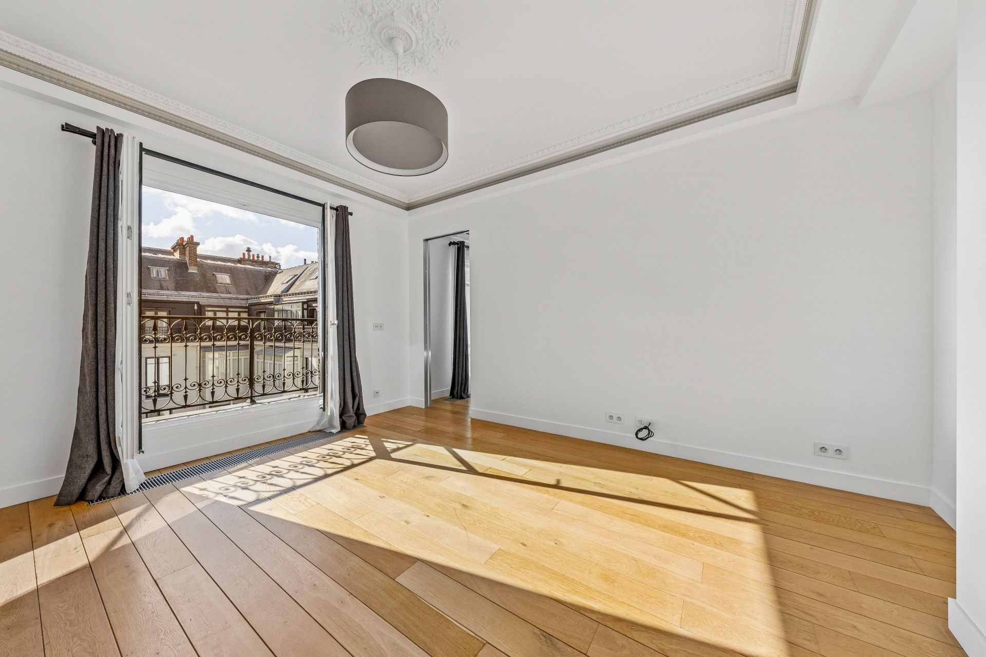 appartement de luxe 2 Pièces en vente sur PARIS (75008)