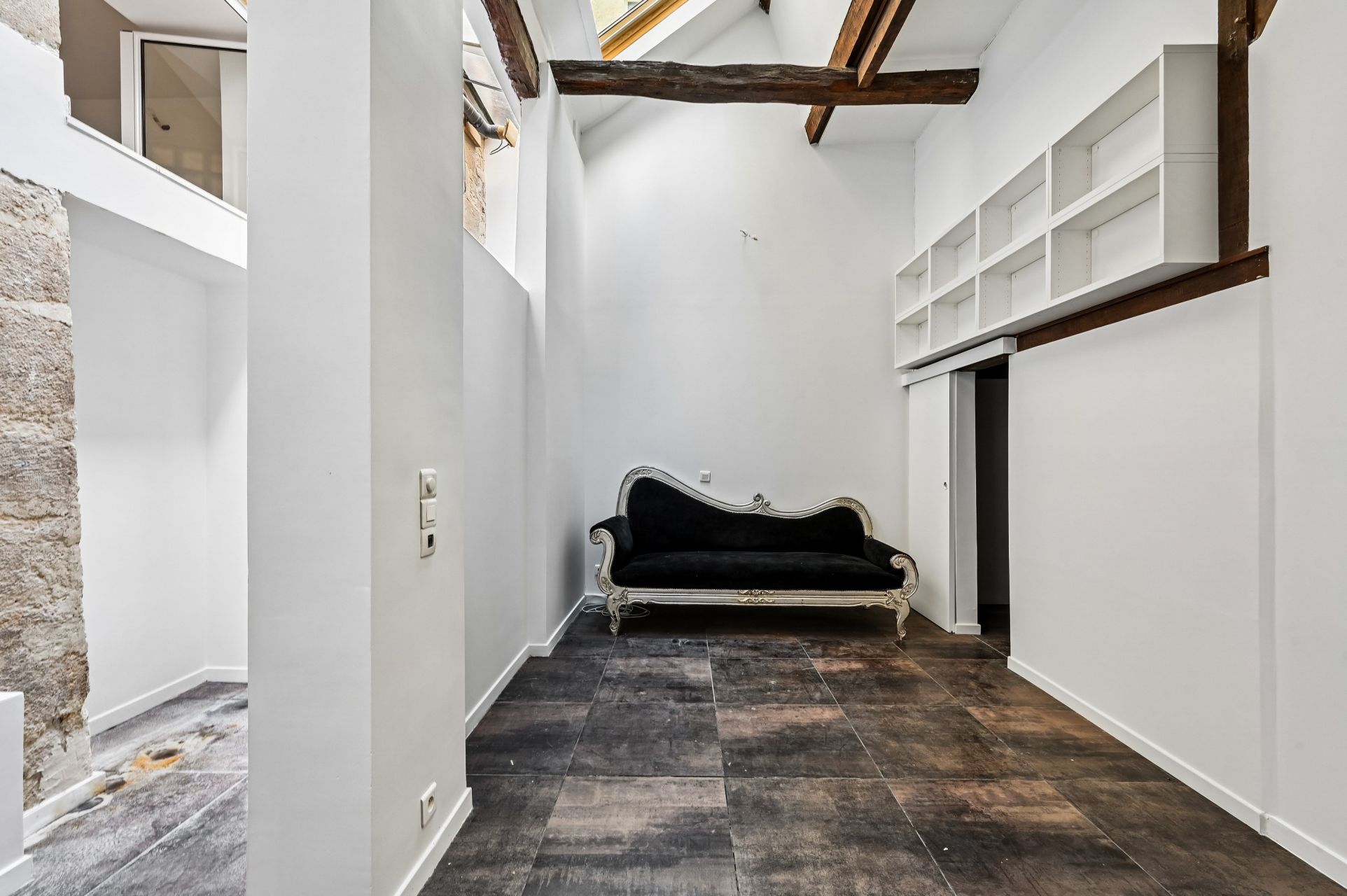 luxury apartment 4 Rooms for sale on PARIS (75001)