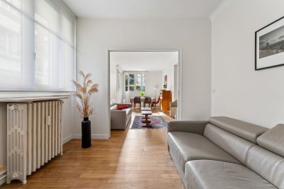 Sale Luxury apartment Neuilly-sur-Seine 3&nbsp;Rooms 83&nbsp;m²