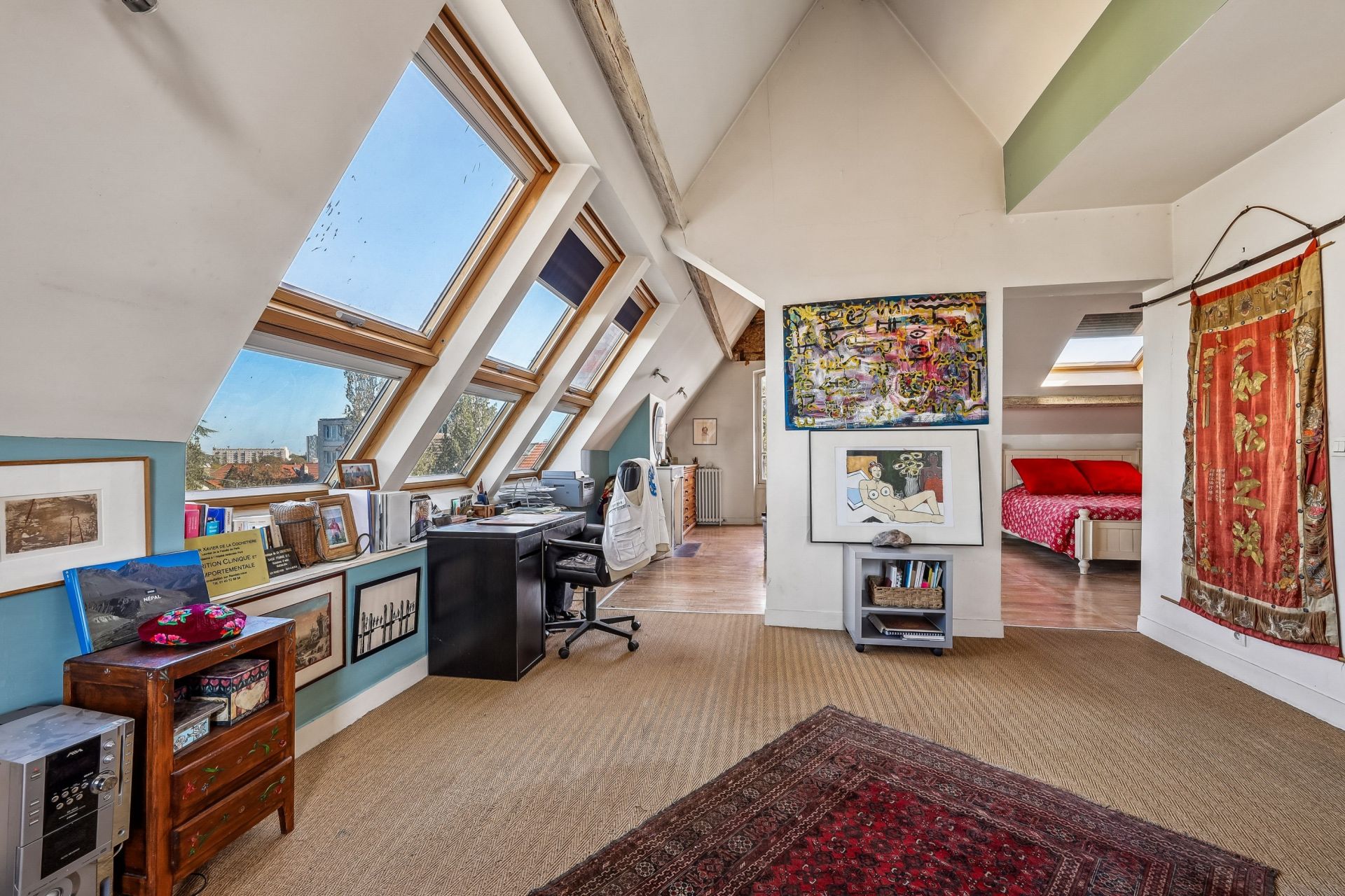 luxury house 9 Rooms for sale on CLAMART (92140)