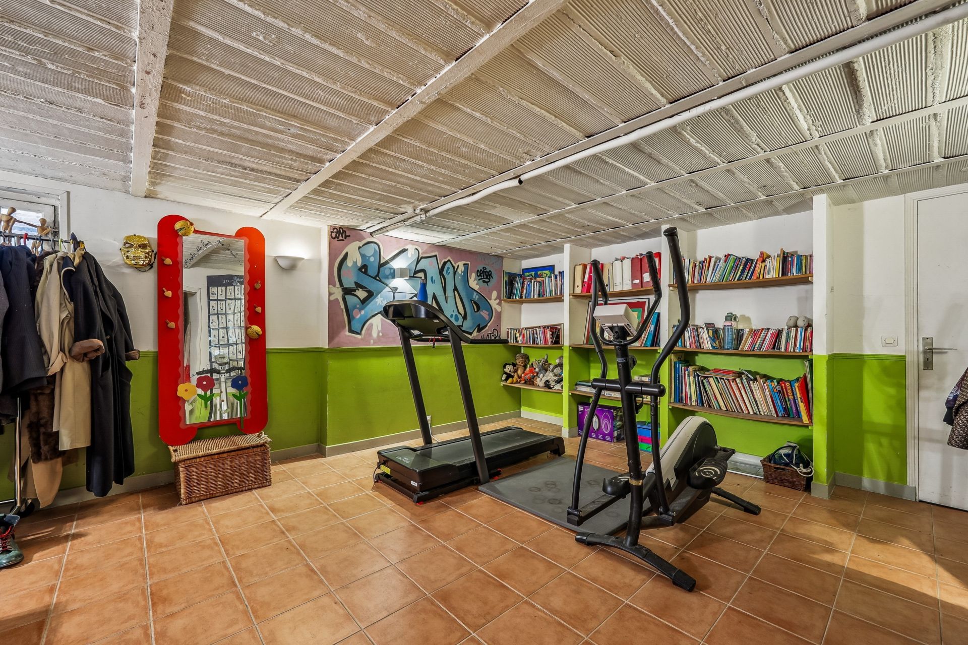 luxury house 9 Rooms for sale on CLAMART (92140)