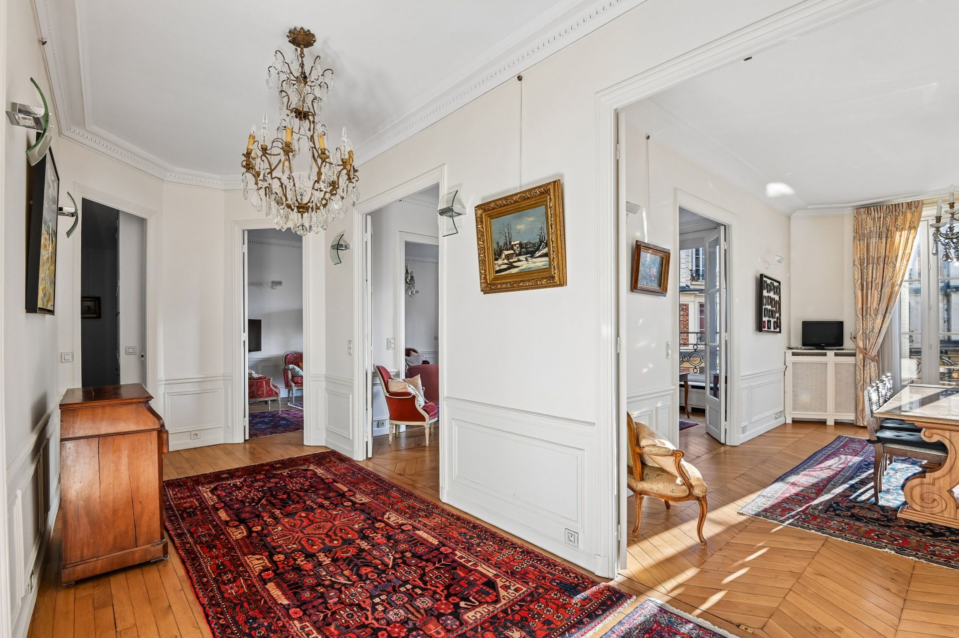 luxury apartment 9 Rooms for sale on PARIS (75007)