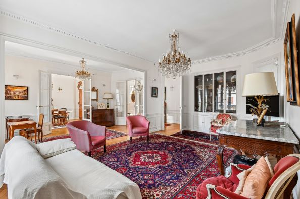 Sale Luxury apartment Paris 7 9&nbsp;Rooms 257&nbsp;m²