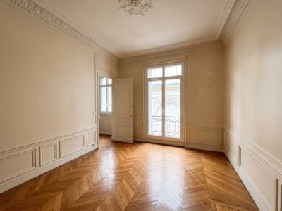 Sale Luxury apartment Paris 2 3&nbsp;Rooms 83&nbsp;m²