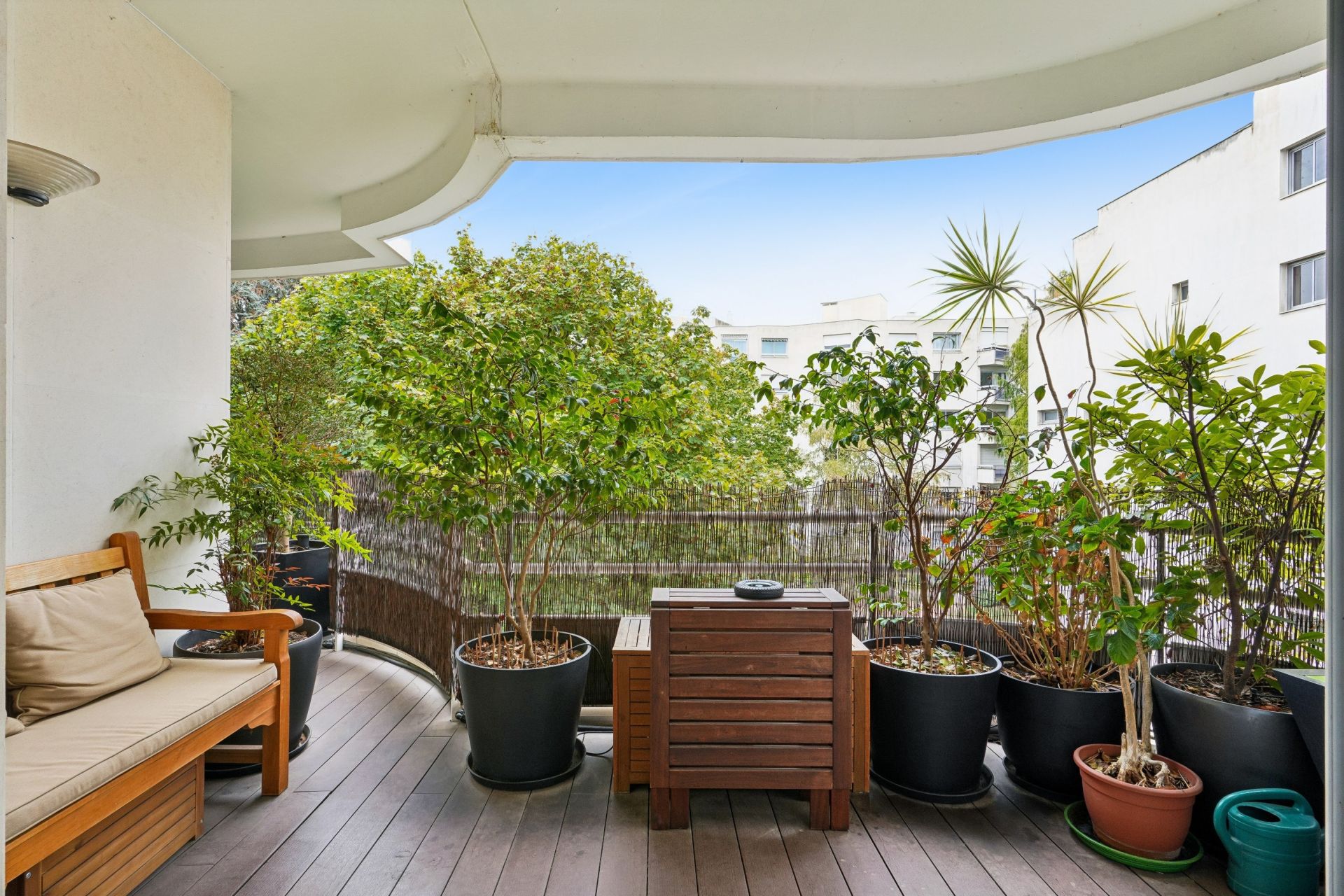 luxury apartment 5 Rooms for sale on NEUILLY SUR SEINE (92200)