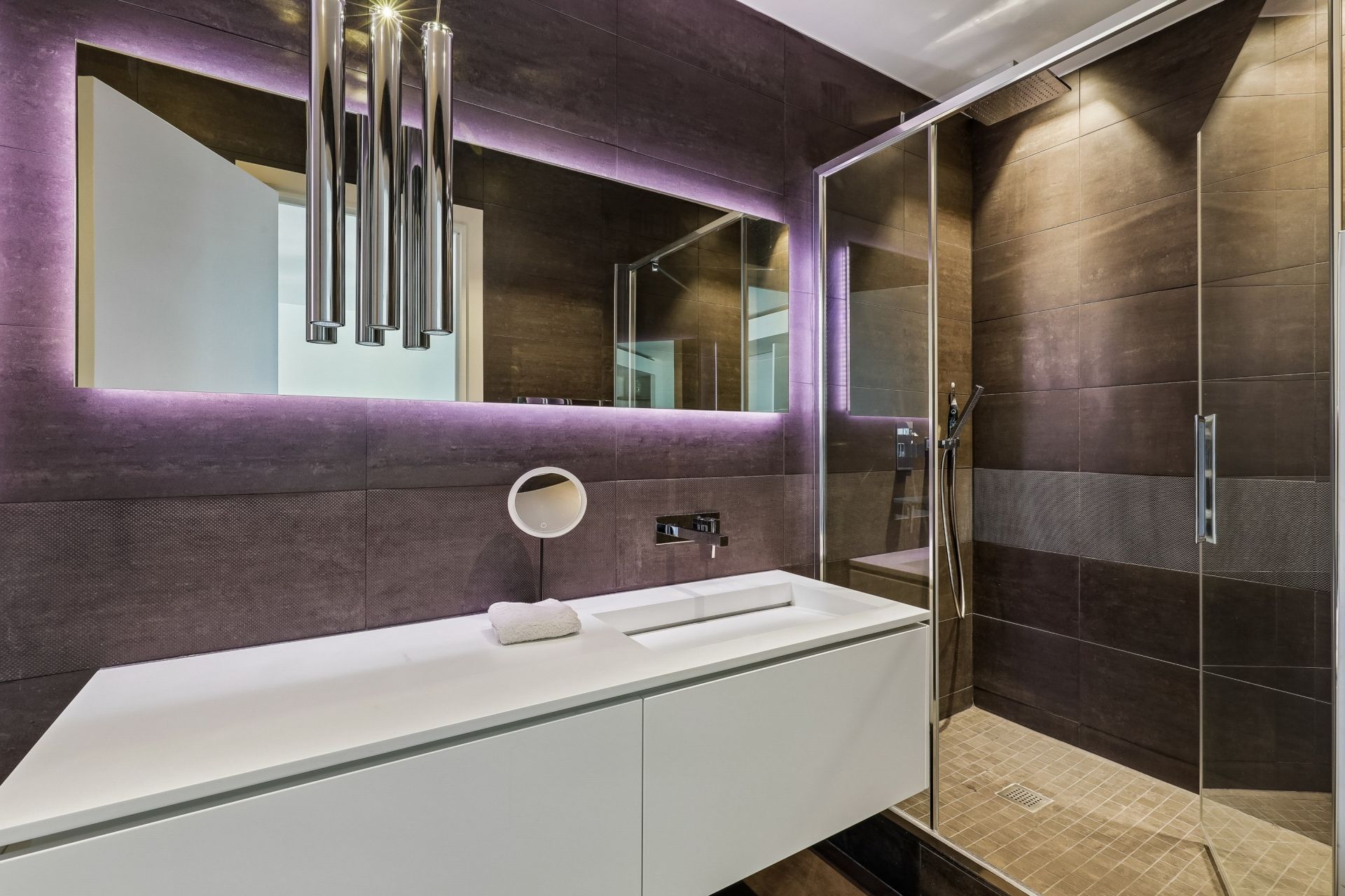 luxury apartment 4 Rooms for sale on PARIS (75016)