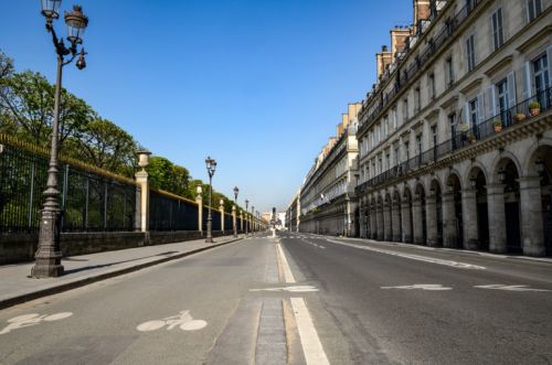 Parisian luxury real estate for the moment insensitive to the crisis