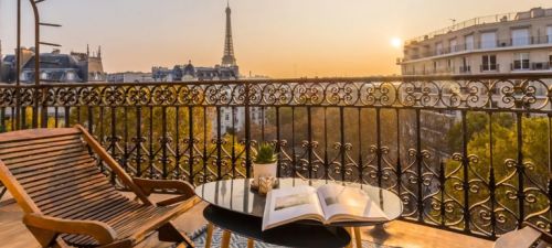 balcony view of the eiffel tower