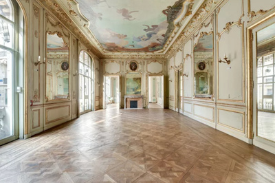 This Parisian mansion was sold for 30 million to an embassy