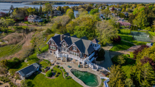 Rhode Island : près de la résidence de Taylor Swift, un domaine d’exception est proposé à 23,5 millions de dollars